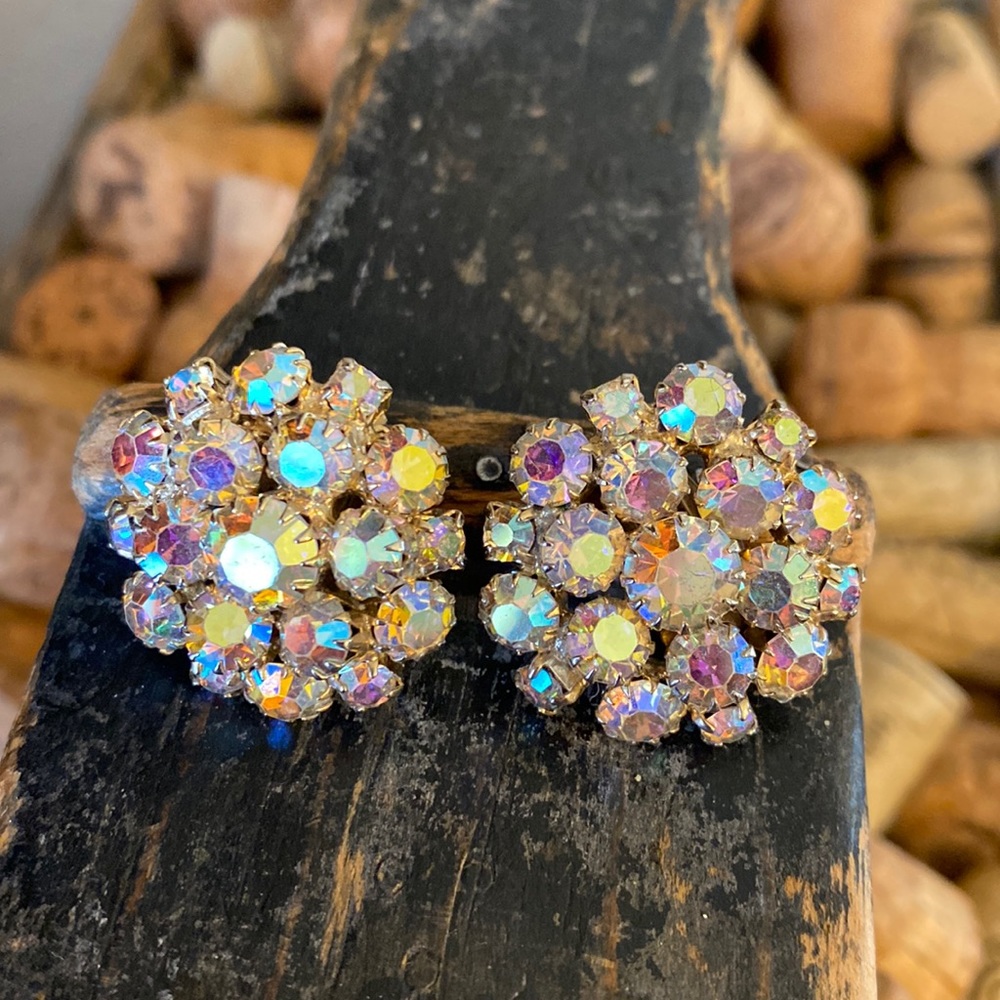 Vintage borealis crystals earrings circa 1940s – 1950s